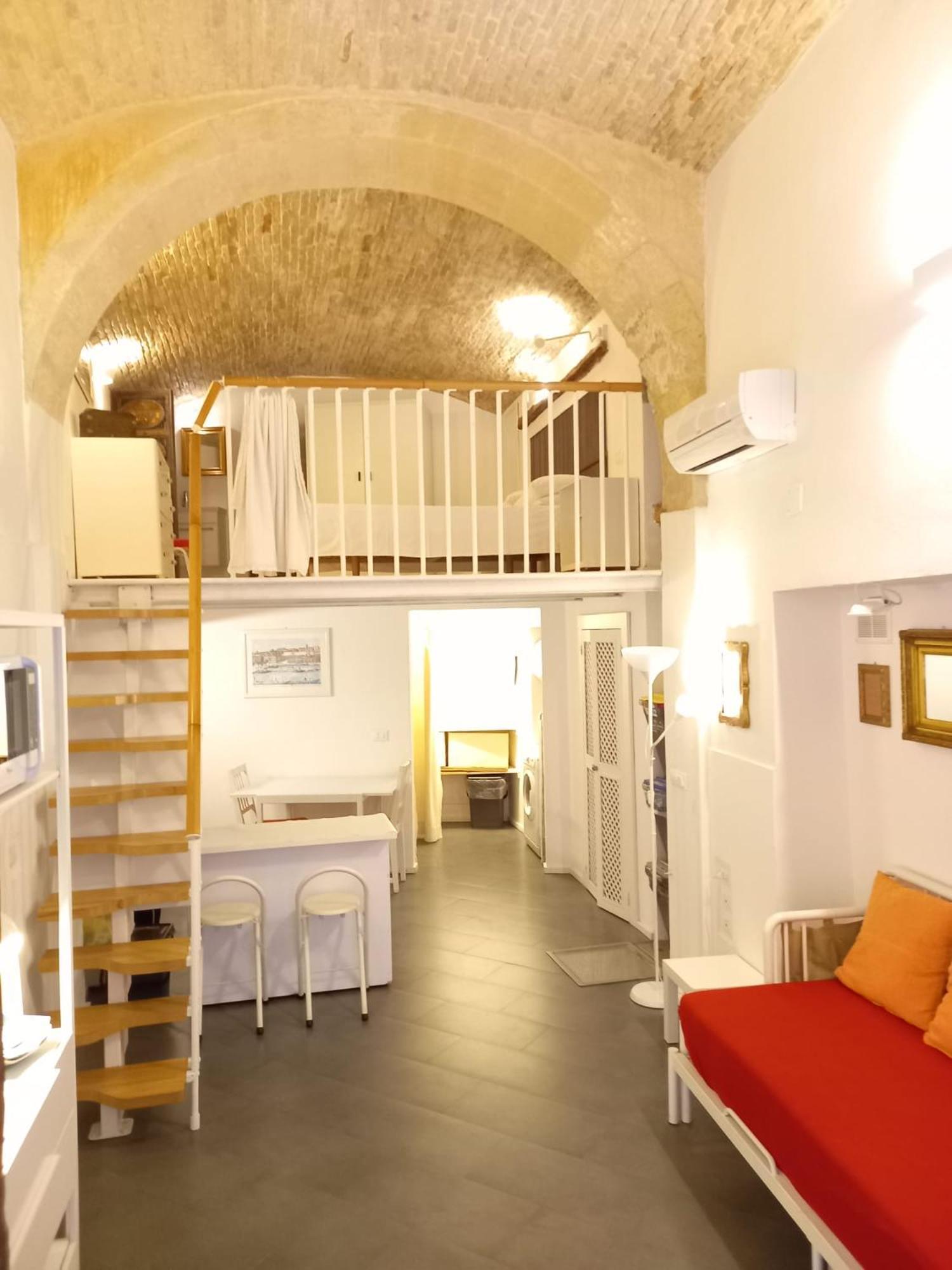 شقة Residenze Palazzo Pes كالياري المظهر الخارجي الصورة